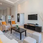 The Muizenberg Beach Retreat