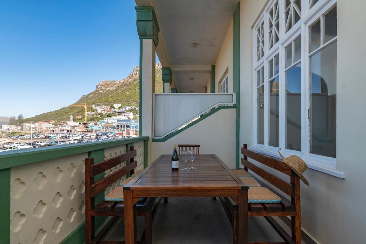 The Muizenberg Retreat